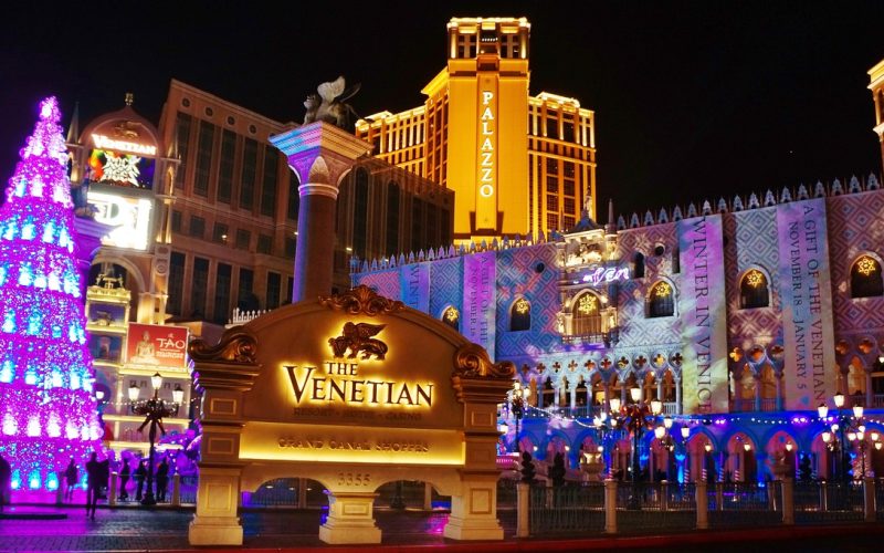 venetian-317315_1280